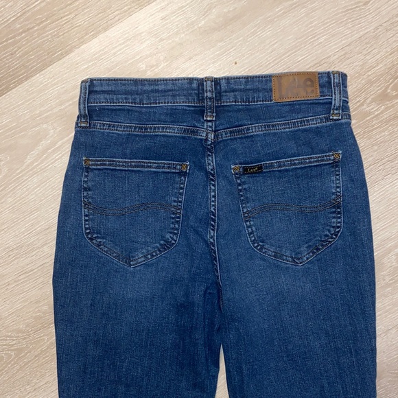 Lee Flared Raw Hem Denim Jeans - Picture 6 of 6